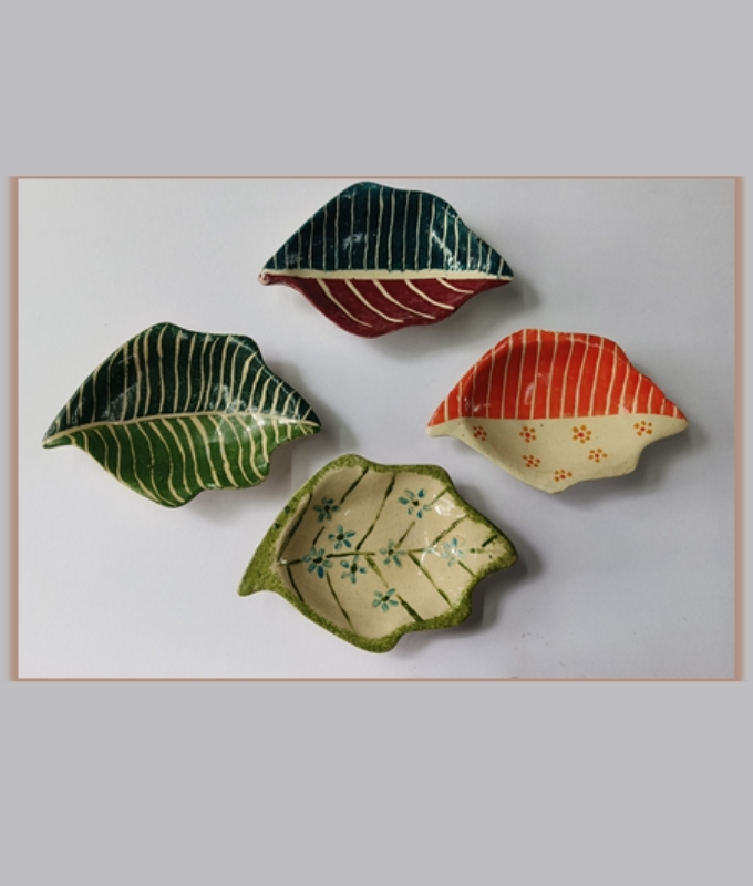 Leaf Shape Ceramic Bowls
